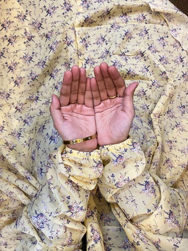 Namaz-chadar-daffodil-lemon