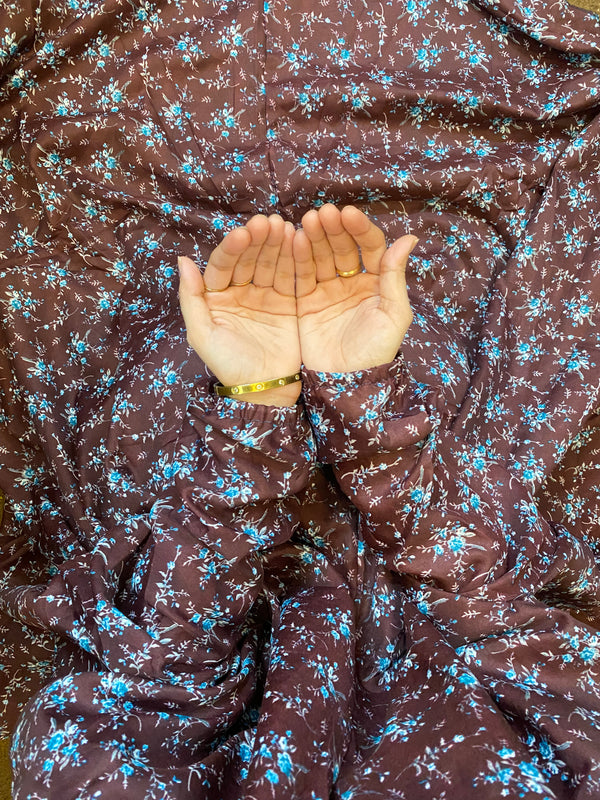 Namaz-chadar-with-sleeves