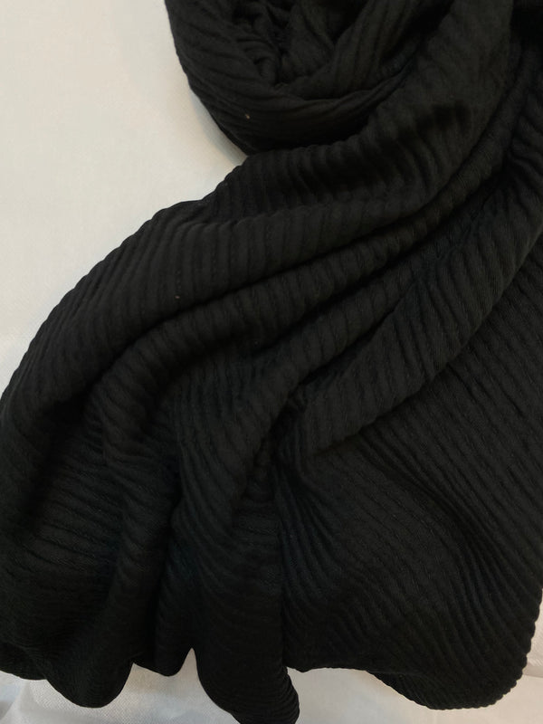Plain Crumpled Hijab - Black