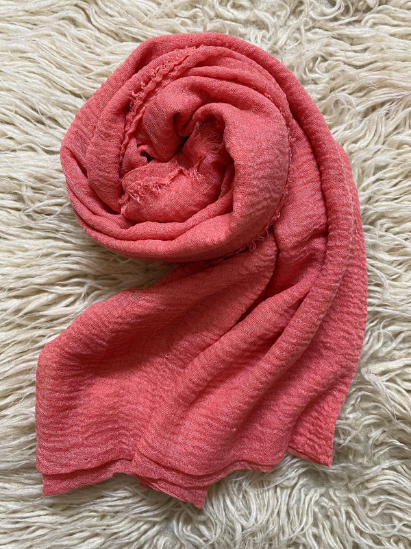 crinkle-crimps-hijab-raspberry-color