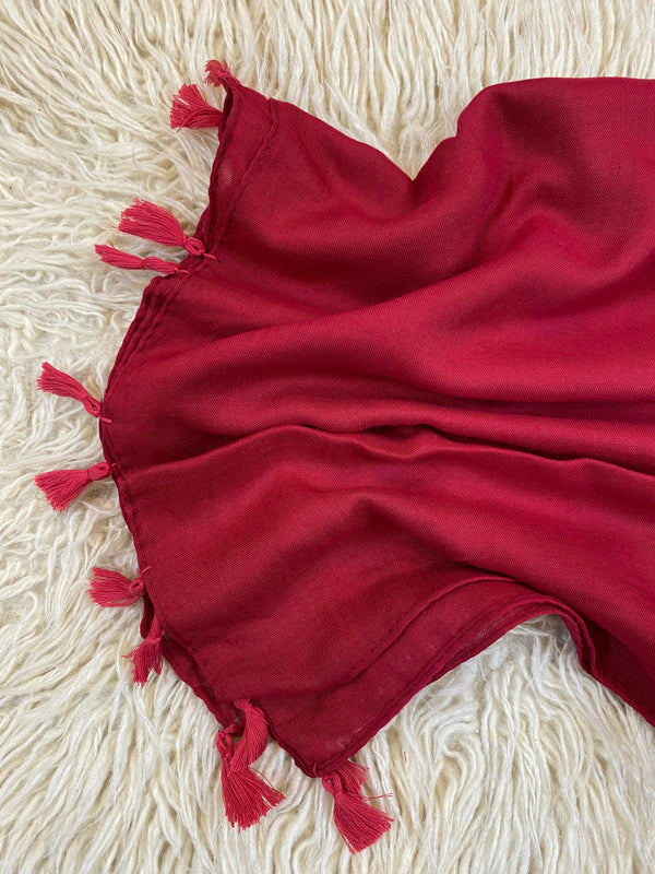 Lawn-Tassel-Hijab-Red-Meacollection.pk
