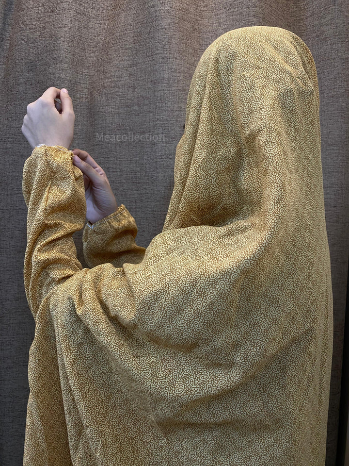 Namaz-Chaddar-With-Sleeves-Gold