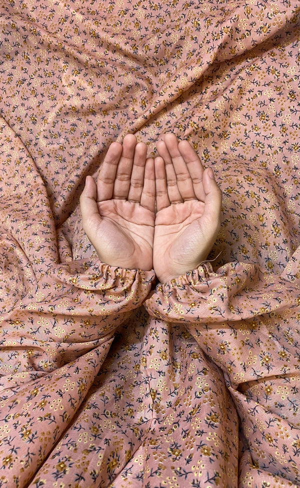 Namaz Chadar With Sleeves - Pink Charm